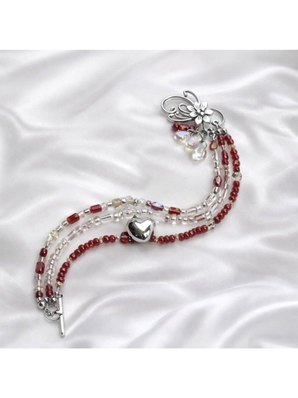 REIMAGINED 8” Multi Strand Glass Bead Bracelet Heart Charm Toggle Clasp